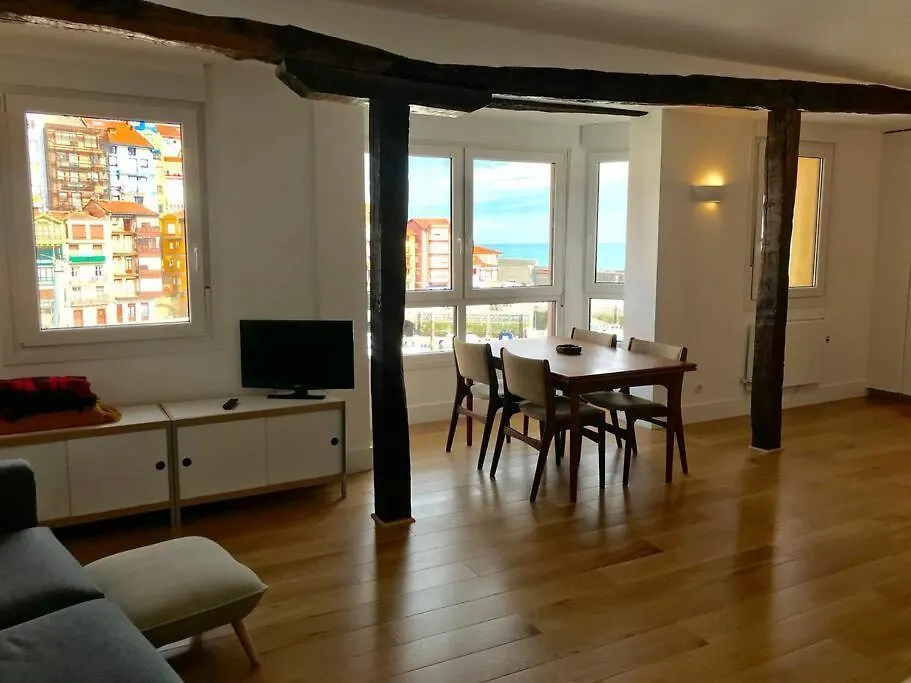 Antigua Casa Pescadores Vista Panoramica Bermeo
